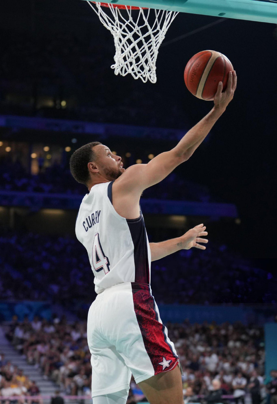 备受瞩目 备受瞩目